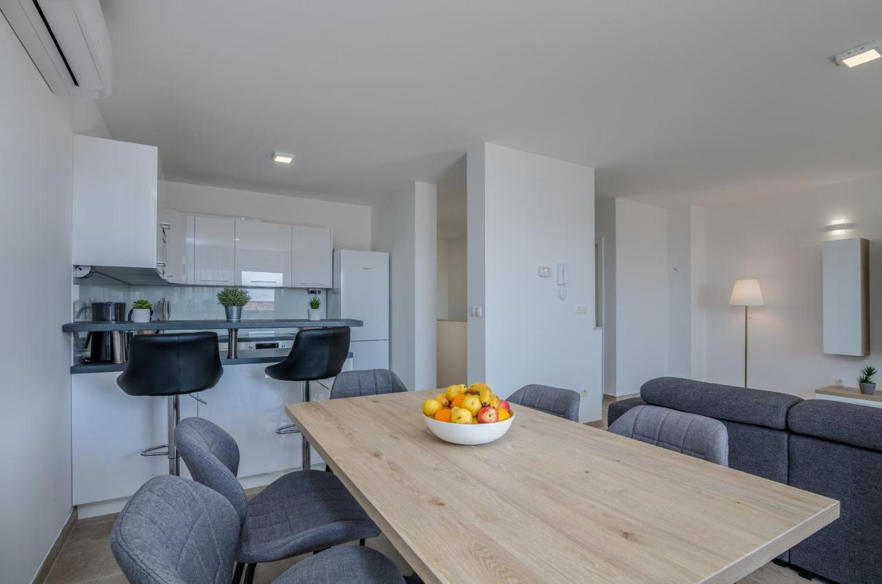 Appartment Divine Krk Town Exterior foto