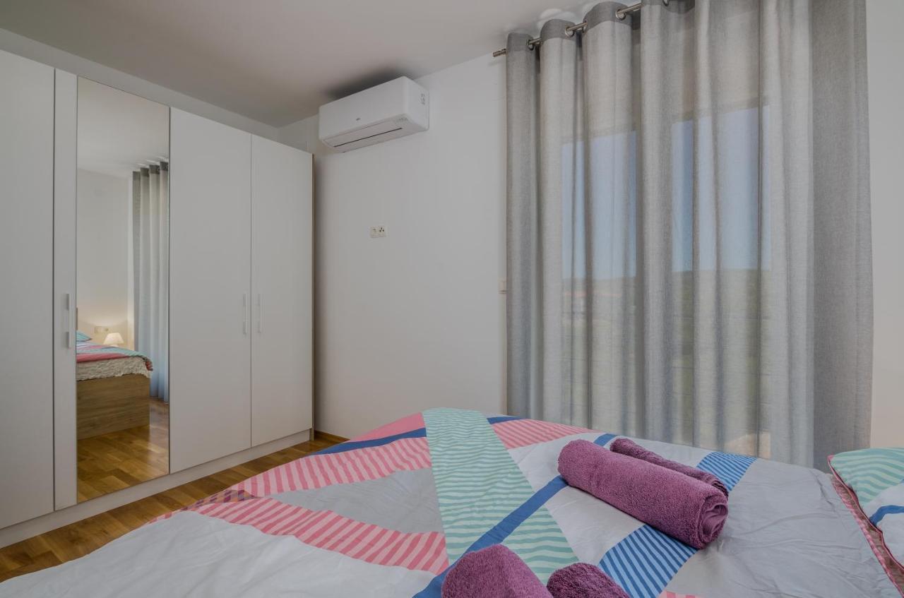 Appartment Divine Krk Town Exterior foto